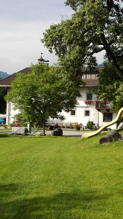 Oberdeutinghof Apartman Saalfelden am Steinernen Meer Kültér fotó